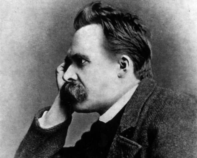 Nietzsche, l’ultimo uomo, Dio, la memoria storica e l’oblio