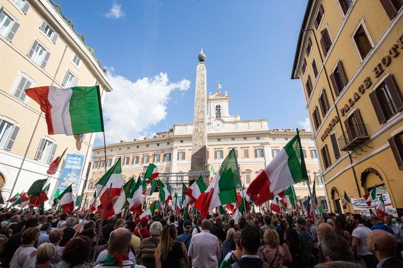 La destra in piazza: il suo “orgoglio italiano” è una vergogna nazionale