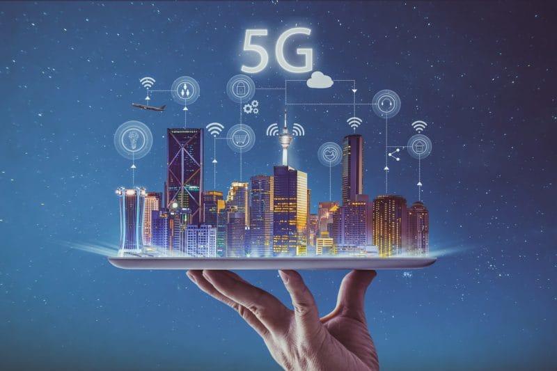 No, il 5G non friggerà i nostri cervelli: sono già fritti da un pezzo No, il 5G non friggerà i nostri cervelli: sono già fritti da un pezzo