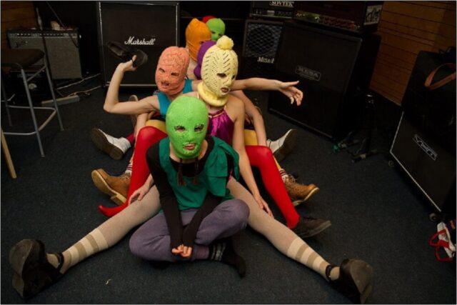 Il caso Pussy Riot, la mancata libertà d'espressione nella Russia di Putin
