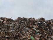 Agbogbloshie: la discarica infernale per i nostri rifiuti elettronici Agbogbloshie: la discarica infernale per i nostri rifiuti elettronici