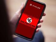 Parler, Gab, 4chan e i social di estrema destra in una società alla deriva Social di estrema destra, Parler, Gab, 4chan