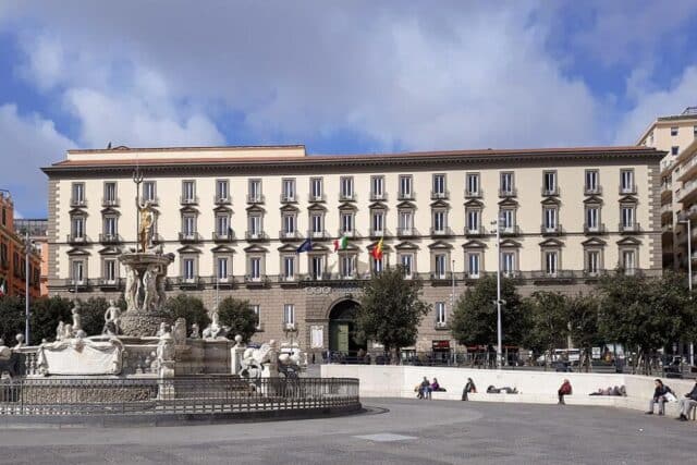 Chi sarà il nuovo sindaco di Napoli ?
