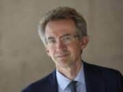 Amministrative: Manfredi è il nuovo sindaco della Napoli borghese Gaetano Manfredi, sindaco di Napoli