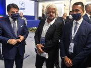 Conte, Grillo, Di Maio: il triangolo impossibile di un M5S senza Stelle Conte, Grillo, Di Maio: il triangolo impossibile di un Movimento senza Stelle