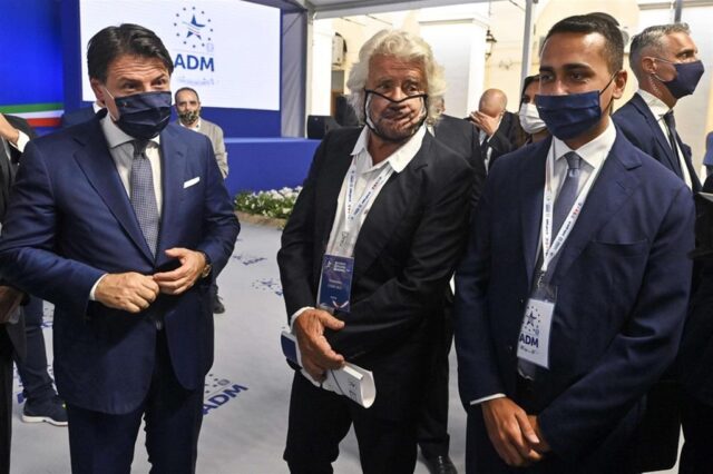 Conte, Grillo, Di Maio il triangolo impossibile di un Movimento senza Stelle Conte, Grillo, Di Maio: il triangolo impossibile di un Movimento senza Stelle