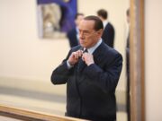 La diaspora da Forza Italia e la solitudine di Berlusconi La diaspora da Forza Italia e la solitudine di Berlusconi