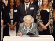 Fenomenologia di Elisabetta II, la regina che credevamo immortale Regina Elisabetta II