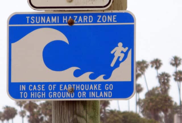 tsunami, Tsunami ready tsunami, Tsunami ready