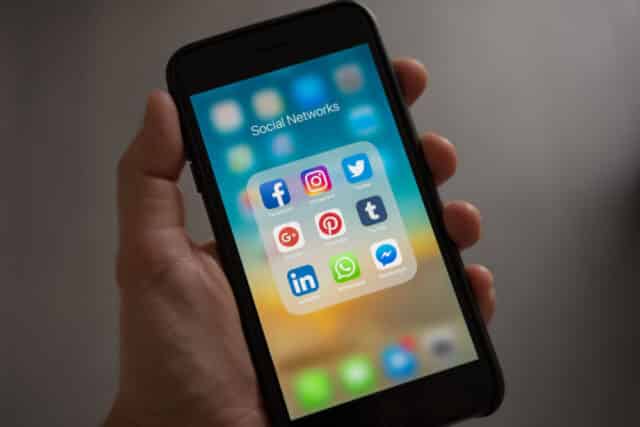 Bambini e social network Bambini e social network