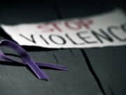 "Violawalkhome" contro la violenza per strada