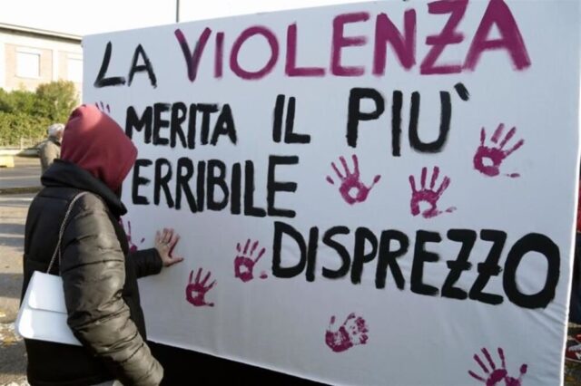 basta violenza nella musica