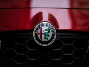 L’Alfa Romeo fa retromarcia su Milano e Stellantis sospende Torino