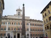 Violenza in Parlamento: squadrismo o farsa? Violenza in Parlamento: squadrismo o farsa?