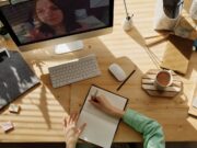 Vantaggi e svantaggi dei corsi diploma online Vantaggi e svantaggi dei corsi diploma online