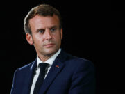 La Francia in crisi: Bayrou cade, Macron trema